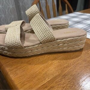 Old Navy Cream Espadrille Sandals